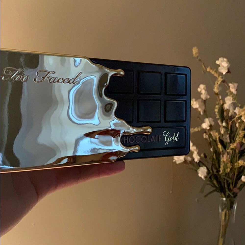 too faced chocolate pallete